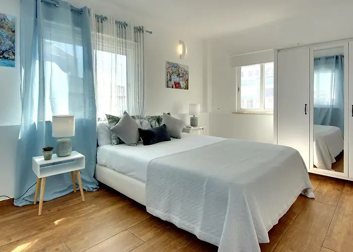 Casa 4 - Perfect Location - Sea View By Dreamvillasalbufeira 펜션 알부페이라